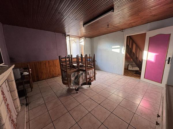 Une maison d'environ 35 m² de bourg à réinventer