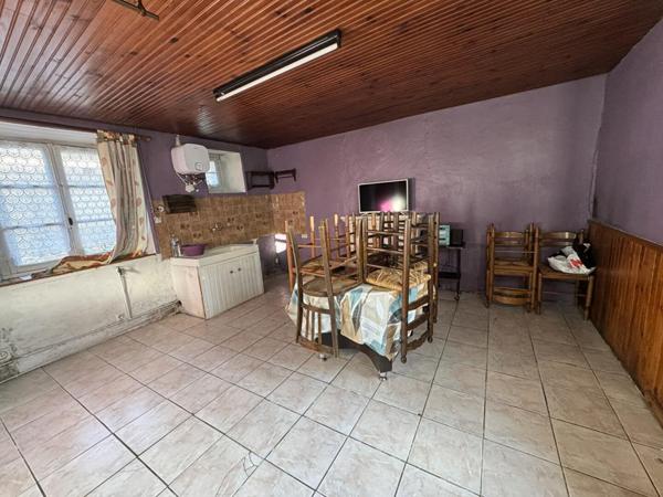 Une maison d'environ 35 m² de bourg à réinventer