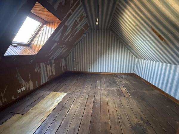 Une maison d'environ 35 m² de bourg à réinventer