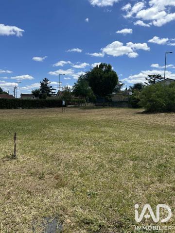 Terrain à vendre 751 m² Saint-Genis-les-Ollières