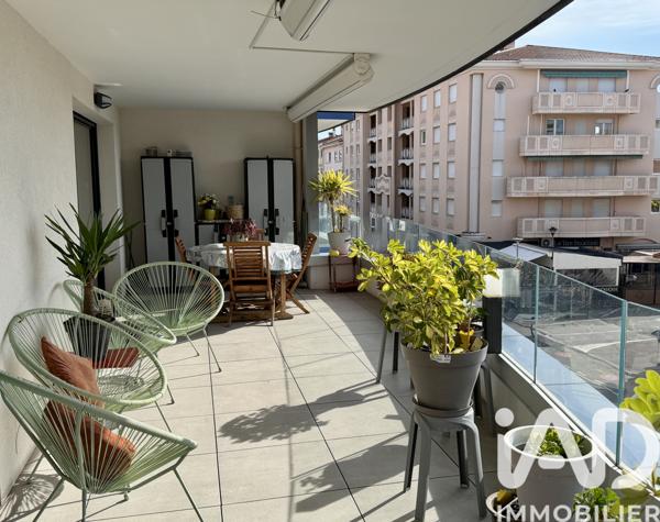 Appartement à vendre 4 pièces 92 m² Fréjus
