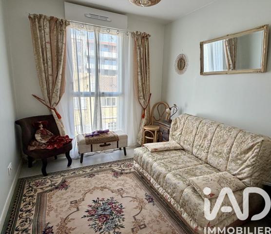 Appartement à vendre 4 pièces 92 m² Fréjus