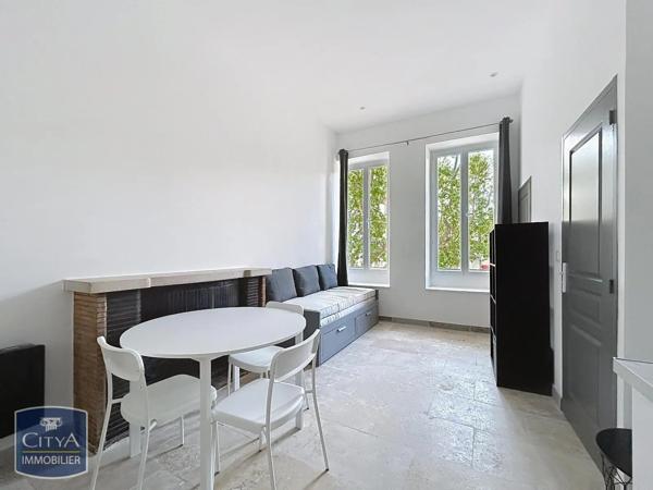 Appartement à louer 2 pièces 21.19m² Bagnols-sur-Cèze (30200)