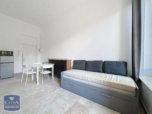 Appartement à louer 2 pièces 21.19m² Bagnols-sur-Cèze (30200)