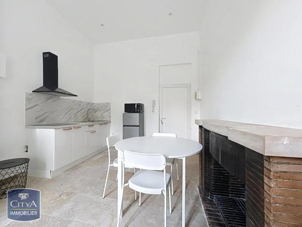 Appartement à louer 2 pièces 21.19m² Bagnols-sur-Cèze (30200)