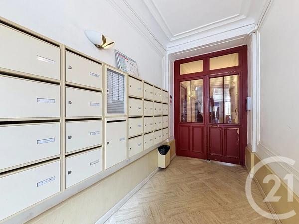 Appartement F4 à vendre  4 pièces - 71,52 m 2   PARIS  - 75015