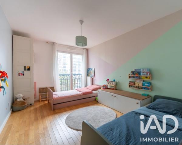 Appartement à vendre 4 pièces 75 m² Suresnes