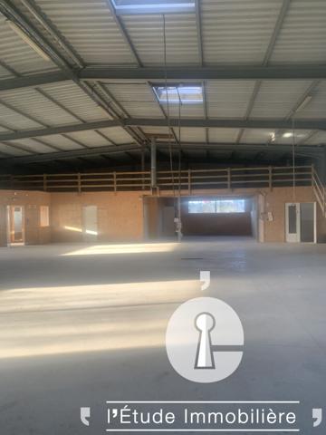 A louer Louverné local d'activité 850 m2
