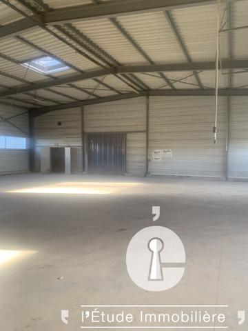 A louer Louverné local d'activité 850 m2