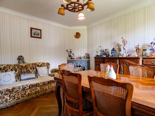 79600 louin Maison Louin 4 pièce(s) 86m2