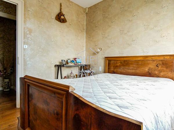 79600 louin Maison Louin 4 pièce(s) 86m2