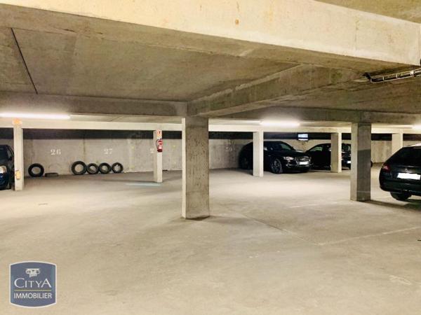 Parking à louer