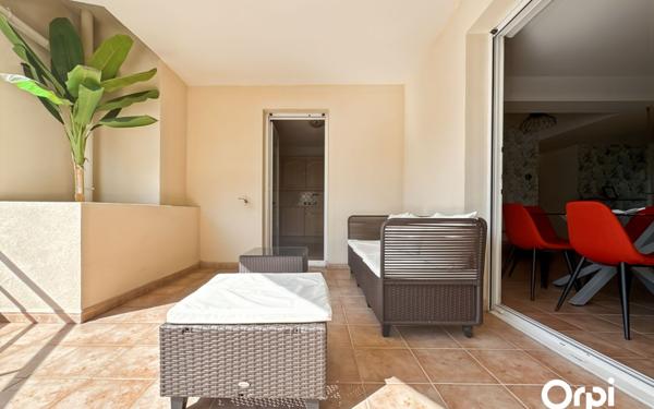 Appartement à vendre    4 pièces • 96,29 m2 Cavalaire-sur-Mer