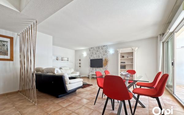 Appartement à vendre    4 pièces • 96,29 m2 Cavalaire-sur-Mer