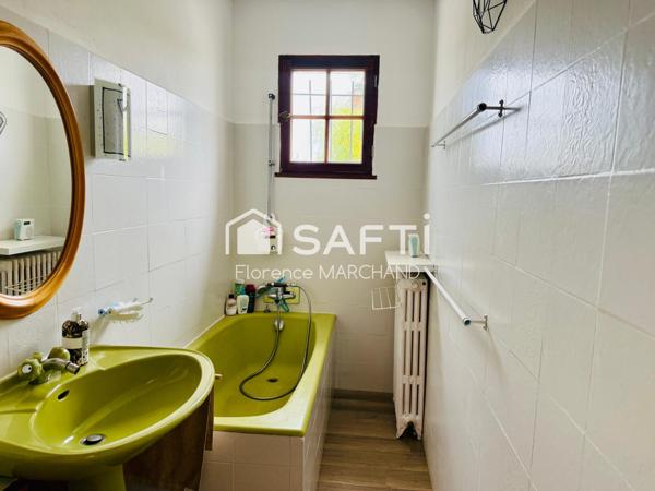 MAISON COUP DE CŒUR SUR 2 NIVEAUX PROCHE COMMODITÉS