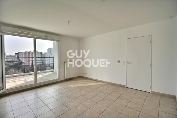 T3 – Vue Dégagée Balcon Garage