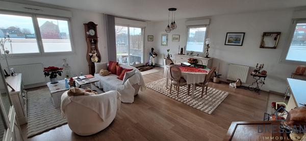 Appartement 3 pièce(s) 2 chambre(s) 77.21 m²