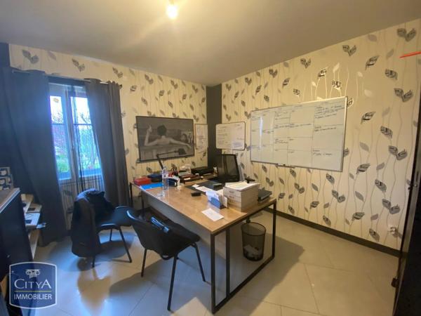 Maison à louer 7 pièces 206.54m²