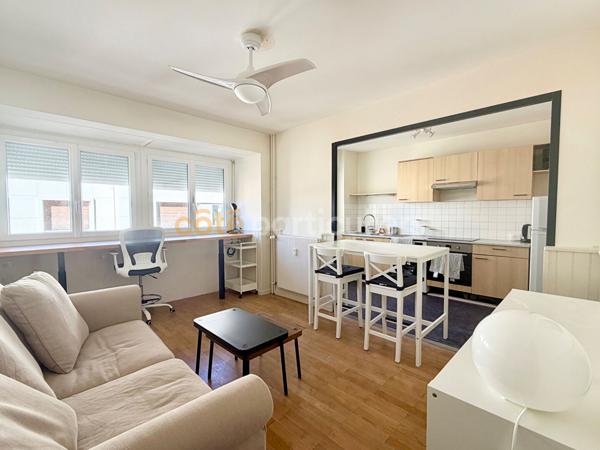 Location
                Appartement37,36 m² - 1 Pièce -
                    CLERMONT FERRAND (63000)