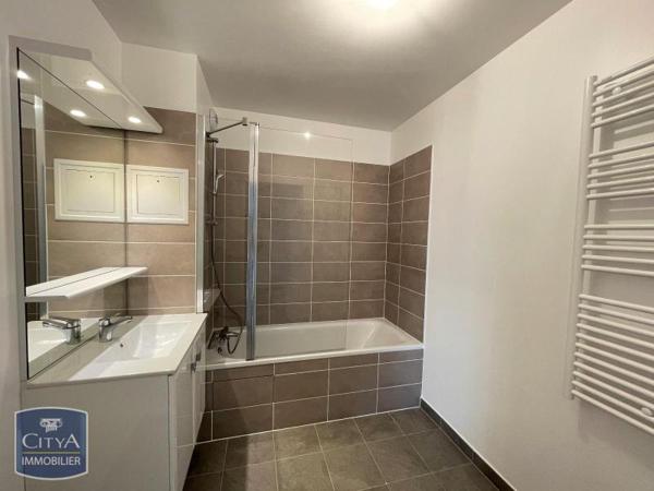 Appartement à louer 3 pièces 66.63m²