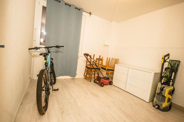 Appartement de types T3  74m2 en Rez-De-Jardin