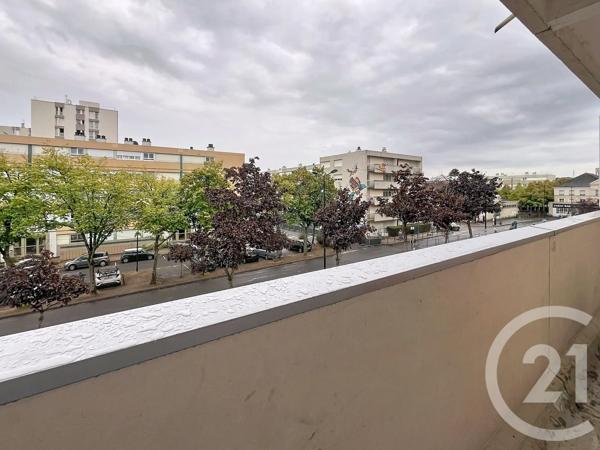 Appartement F3 à vendre  3 pièces - 61,47 m 2   EPINAY SOUS SENART  - 91