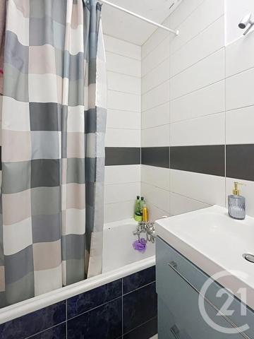Appartement F3 à vendre  3 pièces - 61,47 m 2   EPINAY SOUS SENART  - 91