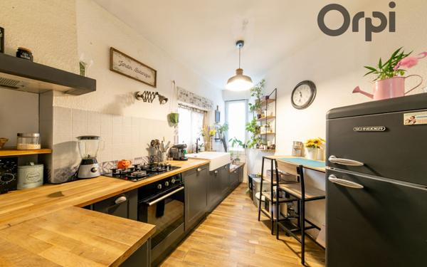 Maison à vendre    4 pièces •  Baho