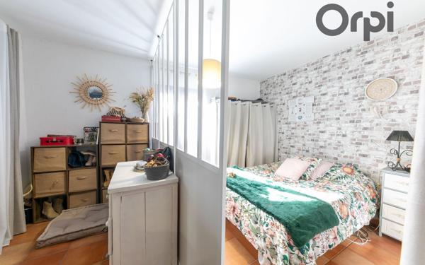 Maison à vendre    4 pièces •  Baho