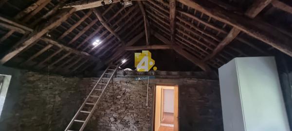 Maison - 7 pièces - 98 m²