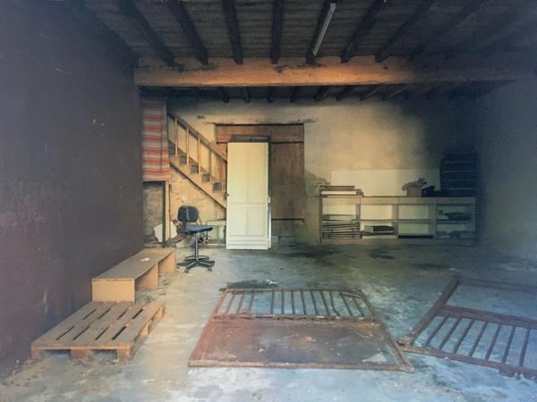 Propriété ancienne et authentique au centre d'une Bastide touristique