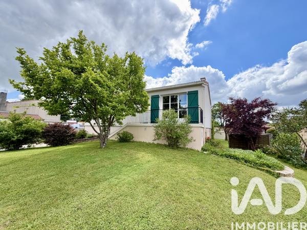 Maison à vendre 8 pièces 144 m² Montaigu-Vendée
