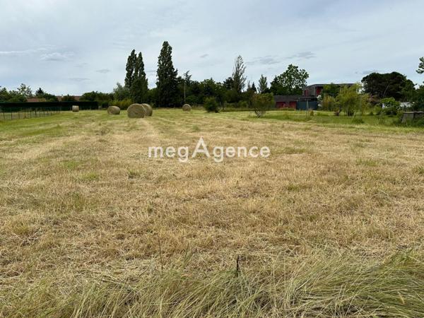 Terrain à CHATELLERAULT, 86100 - 1380m²