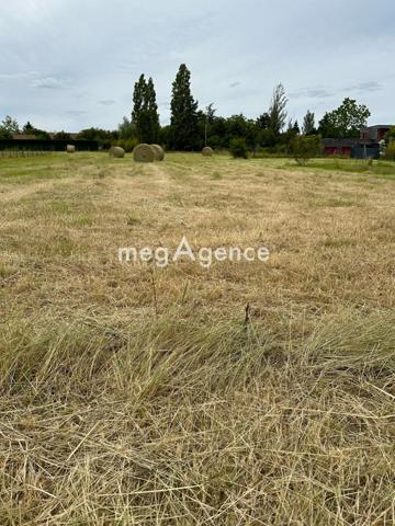 Terrain à CHATELLERAULT, 86100 - 1380m²