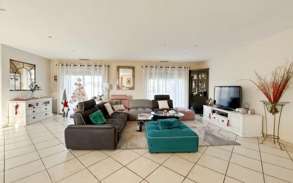 Maison à vendre    4 pièces •  Lectoure