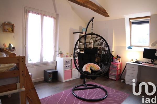 Maison à vendre 5 pièces 141 m² Saint-Étienne-de-Chigny