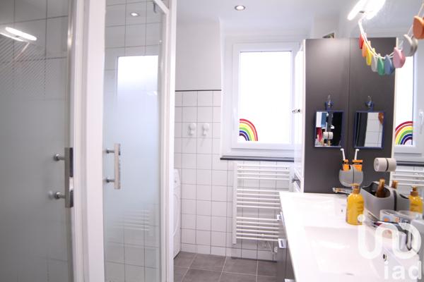 Maison à vendre 5 pièces 141 m² Saint-Étienne-de-Chigny