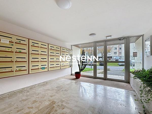 KERDREZEC - Quimper Sud - Grand Type 2 de 66m² - Balcon - ASCENSEUR - Stationnement privatif