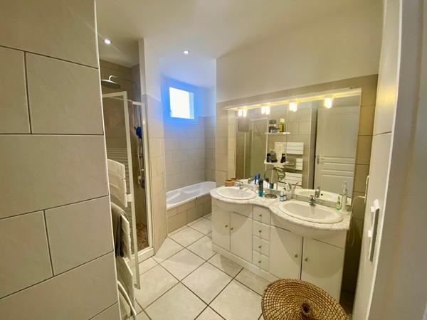 NOUVEAUTE BESSIERES MAISON ENVIRONNEMENT EXCEPTIONNEL VUE SUR LAC