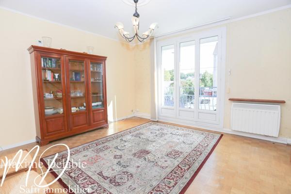 Maison avec jardin et garage – Quartier Prémartine