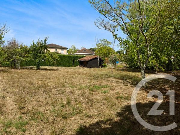 Maison à vendre  7 pièces - 145,54 m 2   ARTIGUES PRES BORDEAUX  - 33