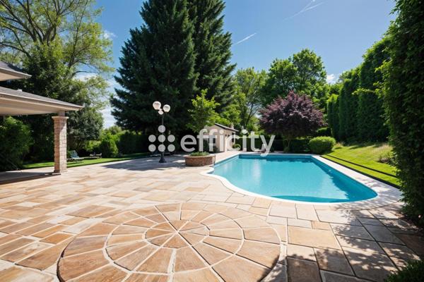 Maison 8 pièces - 355 m² Exclusivité efficity