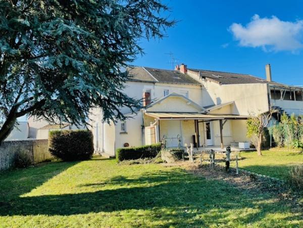 Location Maison 7 pièces Parthenay (79200) - michelet