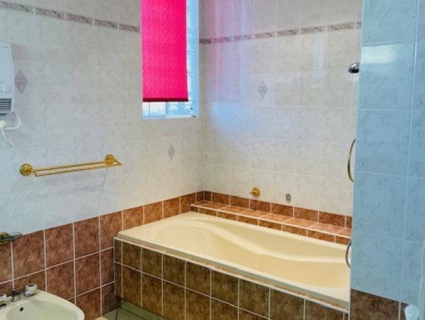 Location Maison 7 pièces Parthenay (79200) - michelet