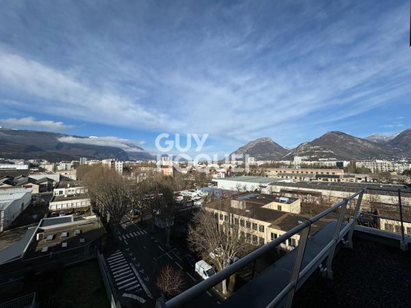 À vendre : Appartement 3 pièces - Terrasse - Poss. garage.