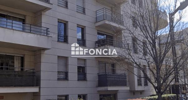 Location Appartement 3 pièces 73.41 m² - Levallois-perret 92300