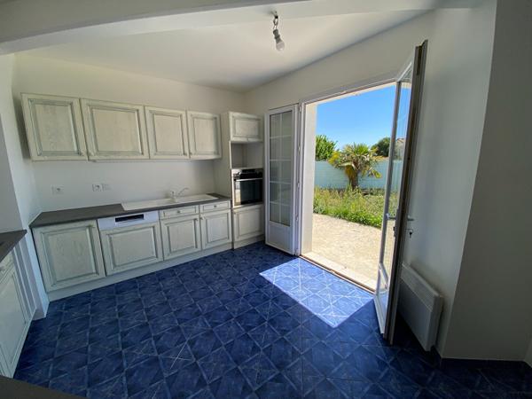 LA BREE LES BAINS - maison 3 chambres - 118 m² - proche plages et marché