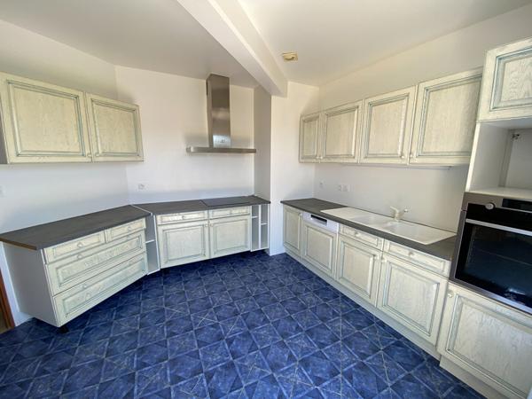 LA BREE LES BAINS - maison 3 chambres - 118 m² - proche plages et marché