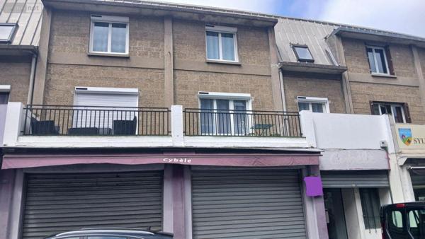 Local mixte (Pro/Hab) à vendre à Gournay-en-Bray en Seine-Maritime (76220), ref : VENT/515