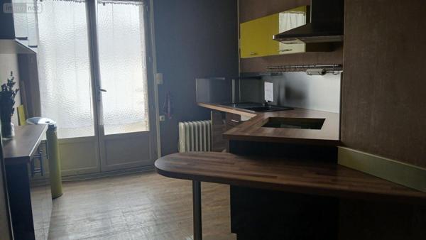 Local mixte (Pro/Hab) à vendre à Gournay-en-Bray en Seine-Maritime (76220), ref : VENT/515